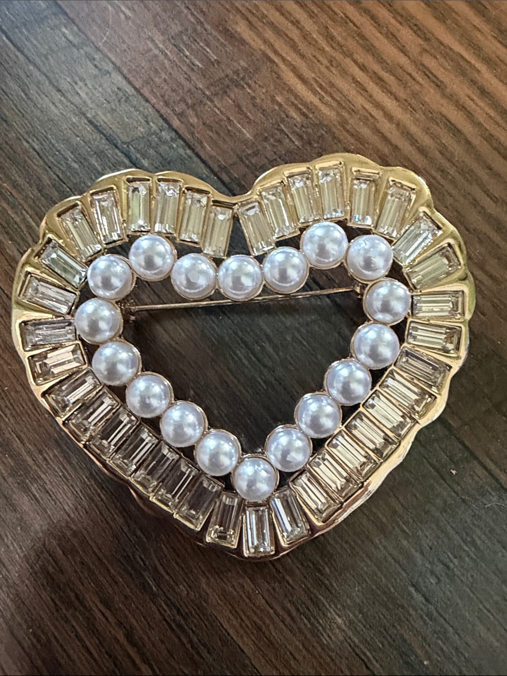 Stoney Clover Lane Pearl and Crystal Heart Brooch